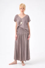 Load image into Gallery viewer, Chico Soleil Roxy 3 relaxed t shirt Gris Stoneware - CW CW 

