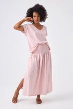 Load image into Gallery viewer, Chico Soleil Roxy 3 relaxed t shirt Rose Meringue - CW CW 
