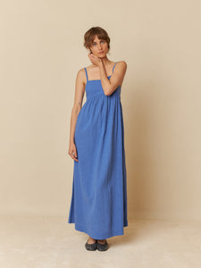 Indi & Cold strappy bow back maxi dress Azul