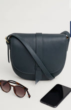 Load image into Gallery viewer, Seasalt Bellevalia cross body bag Dark night
