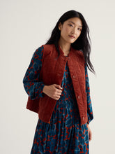 Load image into Gallery viewer, Seasalt Incoming tide gilet Dark Terracotta
