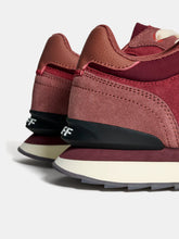 Load image into Gallery viewer, HOFF City trainer Dallas
