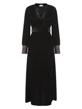 Load image into Gallery viewer, Nooki Maeve velvet dress with sequin cuffs Black
