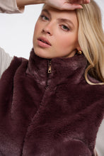 Load image into Gallery viewer, Rino &amp; Pelle Nikki faux fur zip detail waistcoat Chocolate bean
