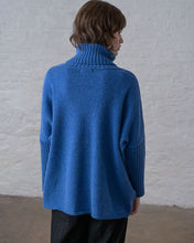 Load image into Gallery viewer, Bibico Adela oversized merino wool jumper River
