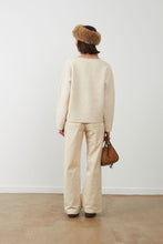 Load image into Gallery viewer, Orfeo Tam relaxed easy knit Ecru
