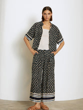 Load image into Gallery viewer, Skatïe Diamond graphic trouser with contrast stripe cuff detail Navy
