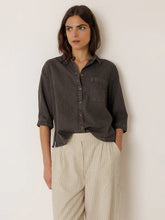 Load image into Gallery viewer, Indi &amp; Cold Combination loose fit shirt Carbon - CW CW 
