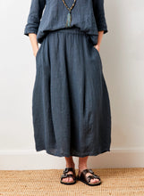 Load image into Gallery viewer, SUZY D Solene linen bubble skirt Anthracite - CW CW 
