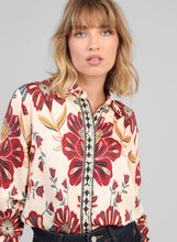Load image into Gallery viewer, An'ge Sotiliane panel print shirt Tulipa Ecru
