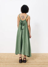 Load image into Gallery viewer, FRNCH Lauria matt satin textured bow back dress Vert
