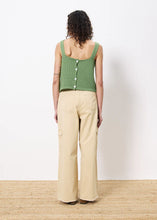 Load image into Gallery viewer, FRNCH Celuta crochet button through vest top Vert
