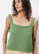 Load image into Gallery viewer, FRNCH Celuta crochet button through vest top Vert
