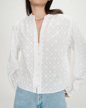Load image into Gallery viewer, Grace &amp; Mila Vandita embroidered blouse White - CW CW 
