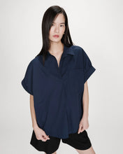 Load image into Gallery viewer, Grace &amp; Mila Versigny poplin blouse Marine - CW CW 
