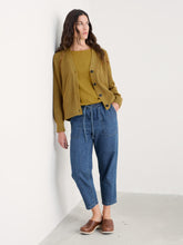 Load image into Gallery viewer, Seasalt Sholl denim jogger trouser Mid Wash
