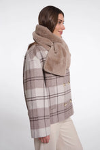 Load image into Gallery viewer, Rino &amp; Pelle Stip faux fur scarf Moch Latte

