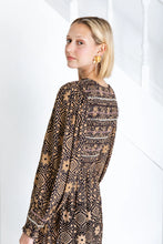 Load image into Gallery viewer, Bonté Troy graphic star print ruched dress Midnight Sand
