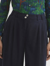 Load image into Gallery viewer, Nice Things Tencel culotte Navy - CW CW 
