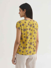 Load image into Gallery viewer, Nice things Star print blouse Marigold - CW CW 
