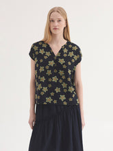 Load image into Gallery viewer, Nice Things  Star print blouse Navy - CW CW 
