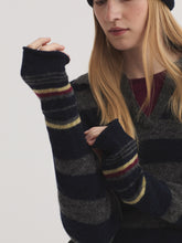 Load image into Gallery viewer, Nice Things Tri colour wrist warmer Navy
