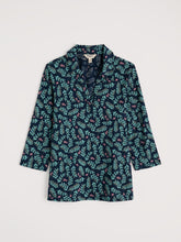 Load image into Gallery viewer, Seasalt Wavecrest shirt Indigo Leaf Maritime
