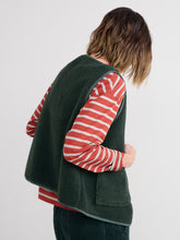 Load image into Gallery viewer, Seasalt Wellwisher fleece gilet Coppice
