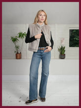 Load image into Gallery viewer, Nooki Isla faux fur gilet Grey

