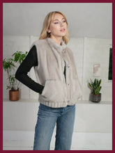 Load image into Gallery viewer, Nooki Isla faux fur gilet Grey
