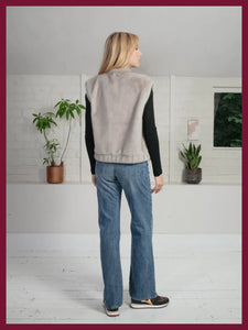 Nooki Isla faux fur gilet Grey