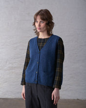 Load image into Gallery viewer, Bibico Freya merino wool vest Light Navy
