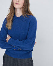 Load image into Gallery viewer, Yerse Polo knit with button cuff Azul
