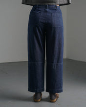Load image into Gallery viewer, Bibico Margate relaxed seam detail jean Indigo Denim
