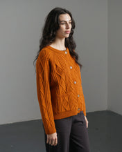Load image into Gallery viewer, Bibico Derby cable merino wool cardigan Oxide
