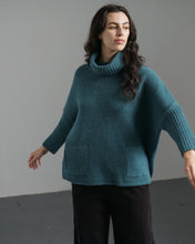 Load image into Gallery viewer, Biubico Adela merino lambswool roll neck Hunter
