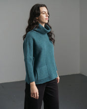 Load image into Gallery viewer, Biubico Adela merino lambswool roll neck Hunter
