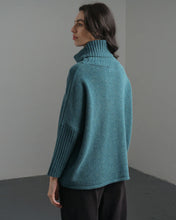 Load image into Gallery viewer, Biubico Adela merino lambswool roll neck Hunter

