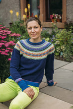 Load image into Gallery viewer, Eribe Alpine short Merino sweater Aurora
