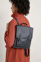 Load image into Gallery viewer, Seasalt Penarvan Backpack Onyx
