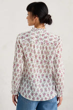 Load image into Gallery viewer, Seasalt Garden Plot shirt Ink Stamp Floral Chalk
