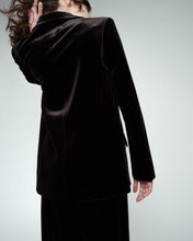 Load image into Gallery viewer, Grace &amp; Mila Odile velvet blazer Black
