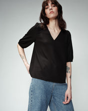 Load image into Gallery viewer, Grace and Mila Oreo lurex puff sleeve top Noir
