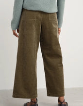 Load image into Gallery viewer, Seasalt Asphodel cord trouser Dark Seagrass
