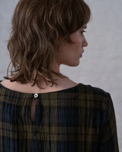 Load image into Gallery viewer, Bibico Liz big check blouse Ink Olive
