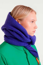 Load image into Gallery viewer, Compañia Fantastica hoodie scarf Blue
