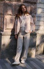 Load image into Gallery viewer, YAYA Cargo pocket straight leg trouser Oxford Tan Brown - CW CW 
