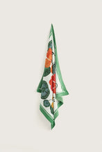 Load image into Gallery viewer, Seasalt May Garland square Nasturtium Border Chalk
