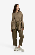 Load image into Gallery viewer, YAYA Faux leather trousers with seam detail Capers Brownish Green
