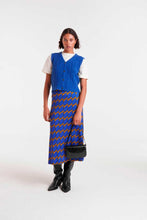 Load image into Gallery viewer, Compañia Fantastica Cable knit vest True Blue
